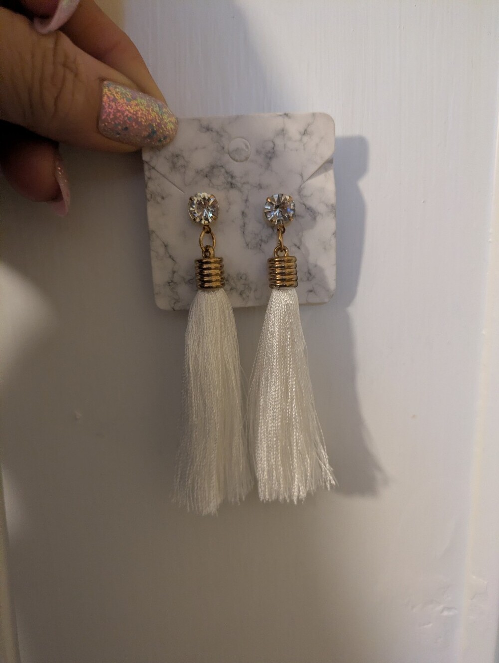 NWT White Tassel Dangle Earrings Gold Tone Rhinestone Stud Drop Earrings